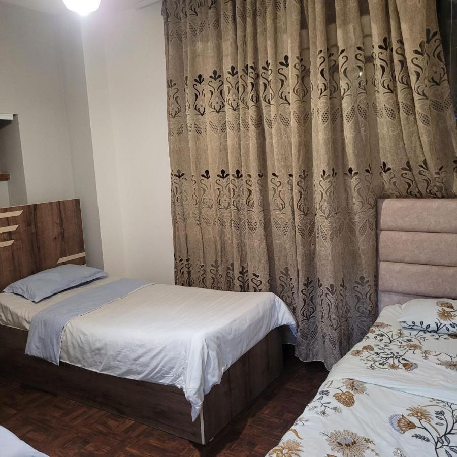 Hotel In Center Of Ереван Экстерьер фото