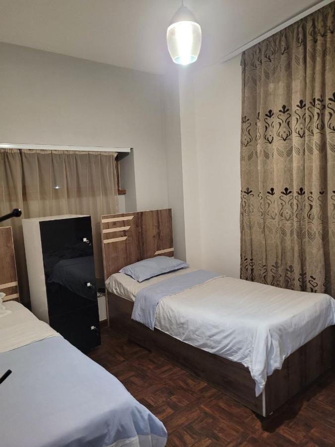 Hotel In Center Of Ереван Экстерьер фото