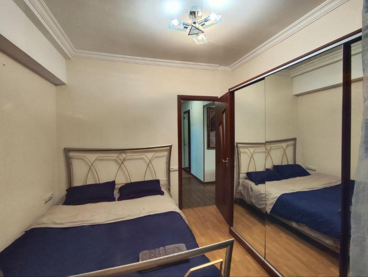 Hotel In Center Of Ереван Экстерьер фото